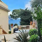 Hotel De Charme Brise Marine 3*