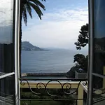 De Charme Brise Marine Hotel
