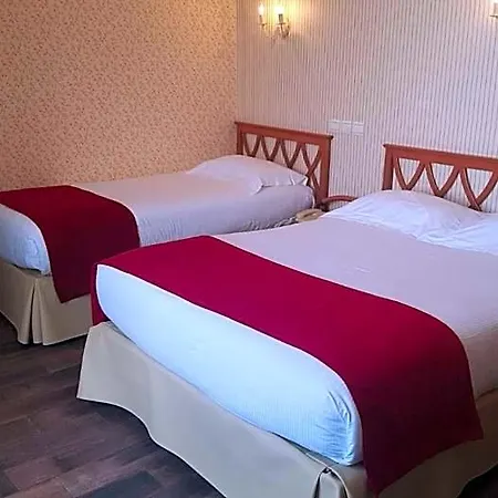 Hotel De Charme Brise Marine 3*